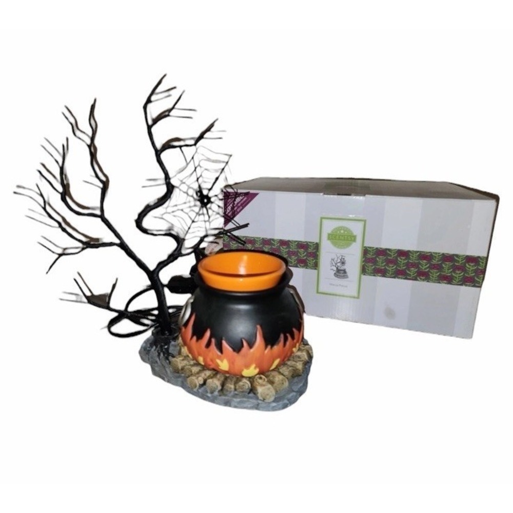 Retired - Scentsy Hocus Pocus Wax Warmer - 2016 With BOX